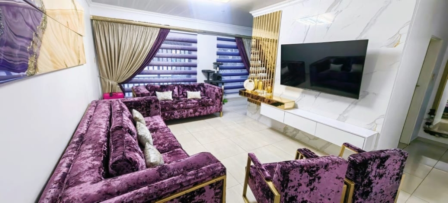 3 Bedroom Property for Sale in Miederpark North West